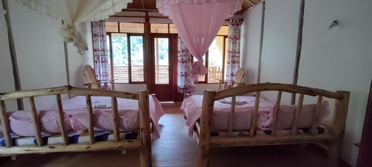 Nshongi Camp Hotel Rubuguli ภายนอก รูปภาพ