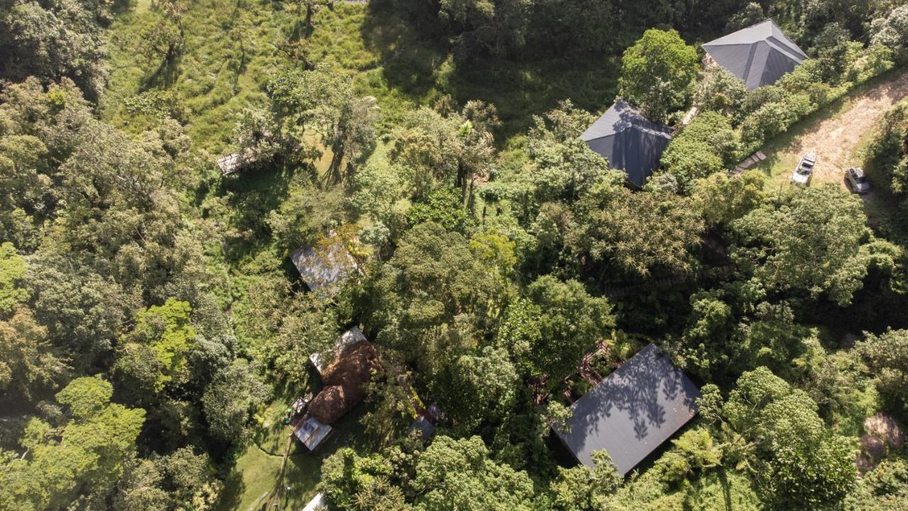 Nshongi Camp Hotel Rubuguli ภายนอก รูปภาพ